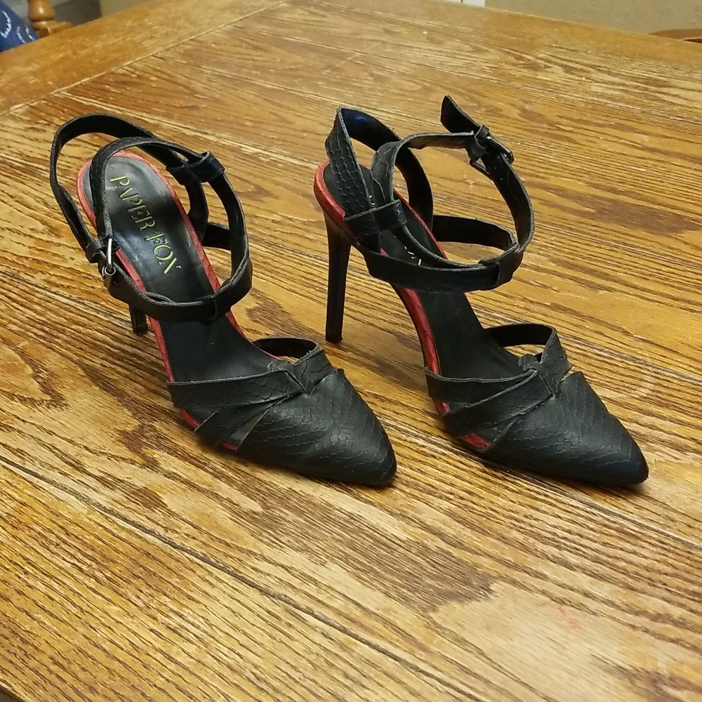 Paper Fox heels - Picture 2 of 3